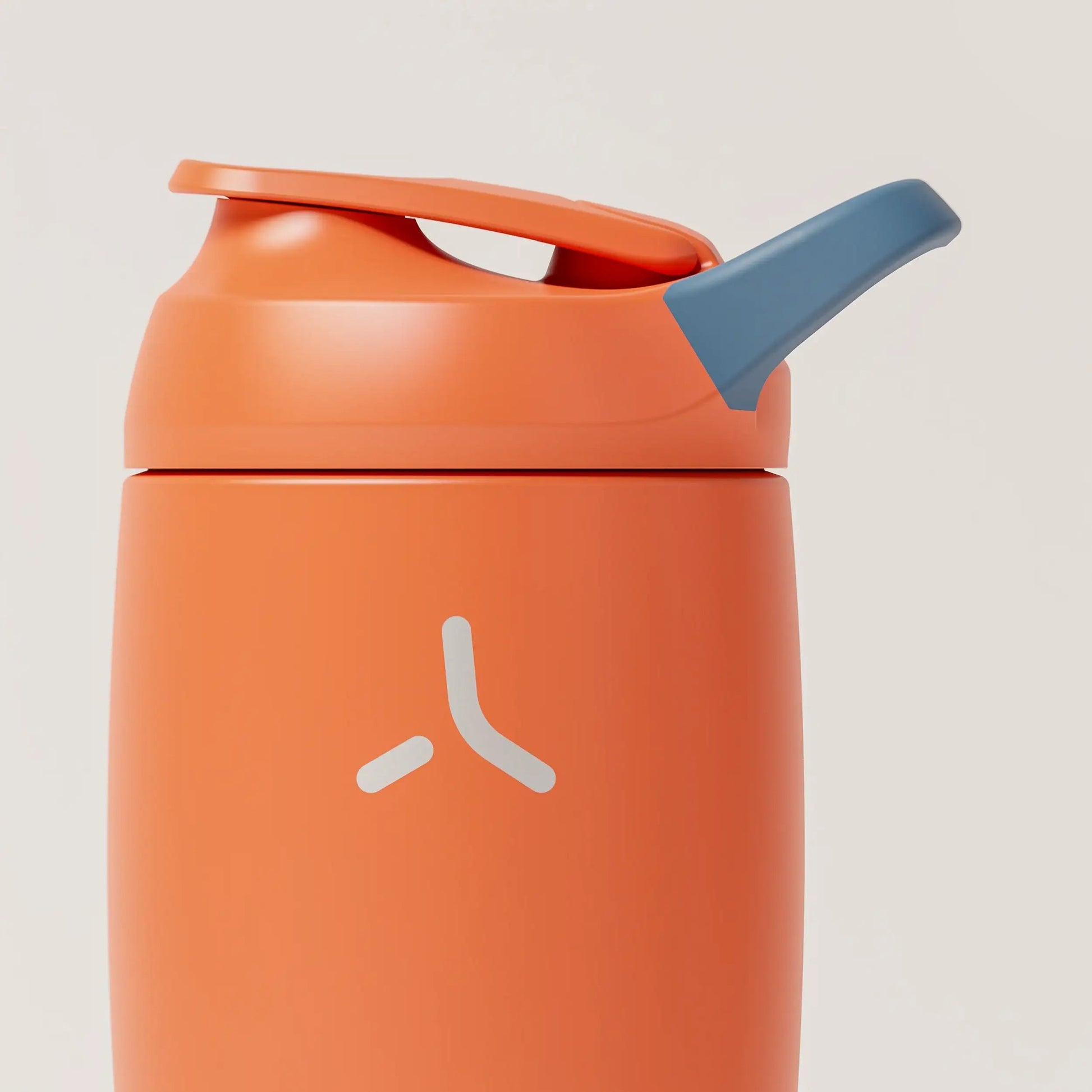 insulated-performance-shaker-bottle-j8 SHKR_18550_dwSS-S1.1_burntOrange_midnightBlue_1_8_orthoLid_edit.png