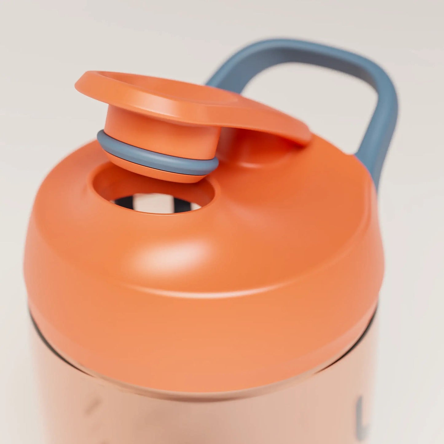 ecozen-performance-shaker-bottle-e3 SHKR_24700_P-S1.1_burntOrange_midnightBlue_2_4_highInsert_edit_5fd2c49f-de30-40e7-8d93-300097a4ce37.png