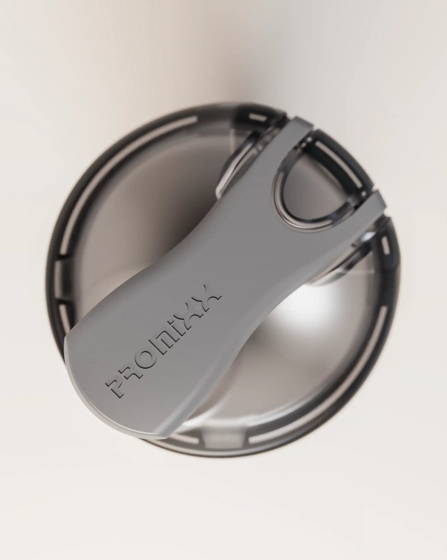 stainless-steel-electric-shaker-bottle-g8 VM_LiPo_3.5-700_v1_stainlessSteel_4x5_noNUTRIPOD_1_6_topDown_DOF_EDIT.png