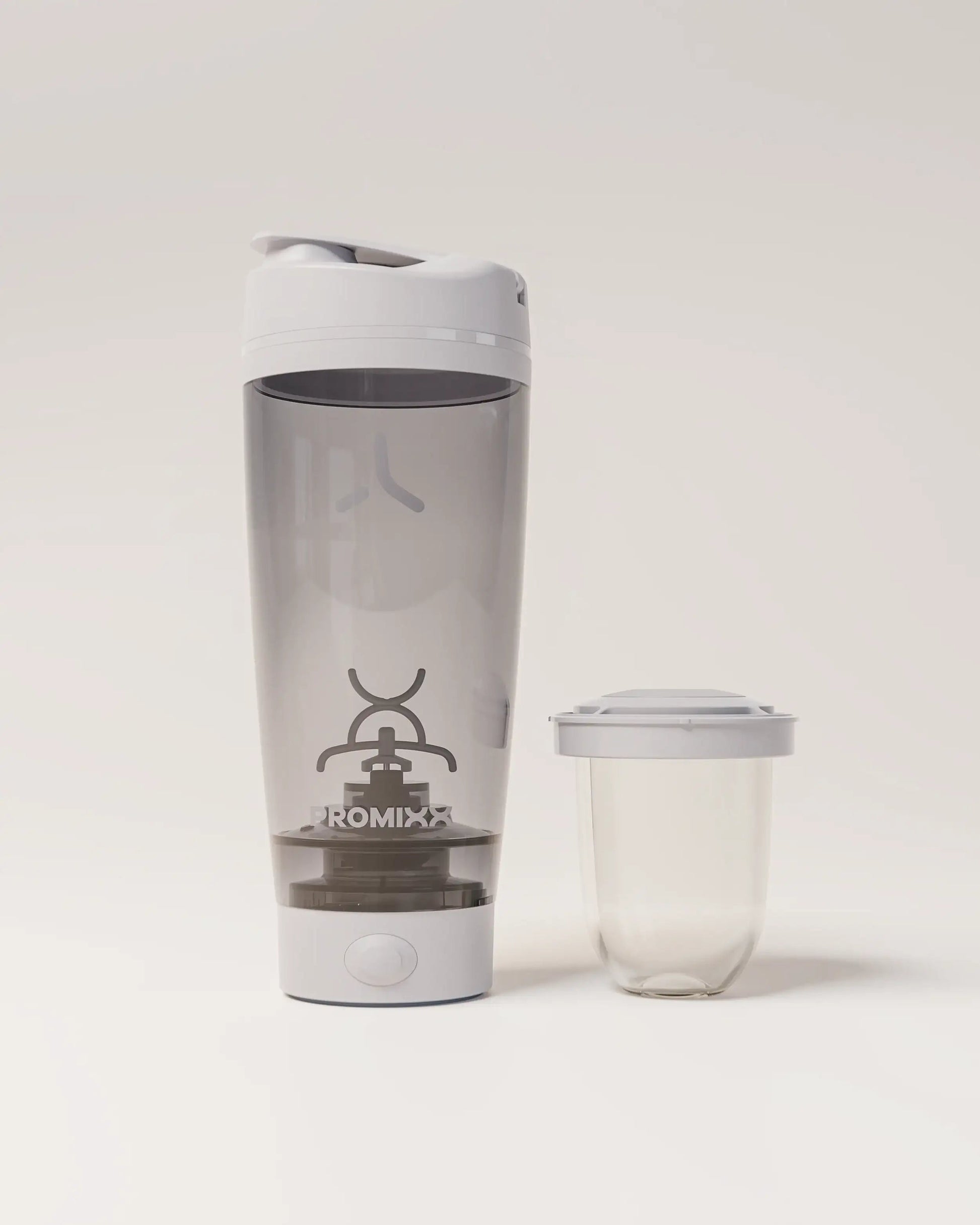 electric-shaker-bottle-w2 VM_LiPo_3.7-700_v1_coolGray_4x5_7_1_heroNutripod_EDIT.png